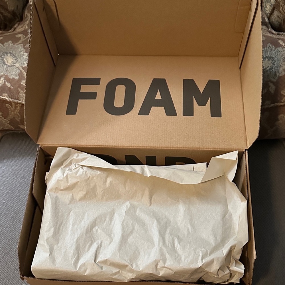 Yeezy black Foam runners